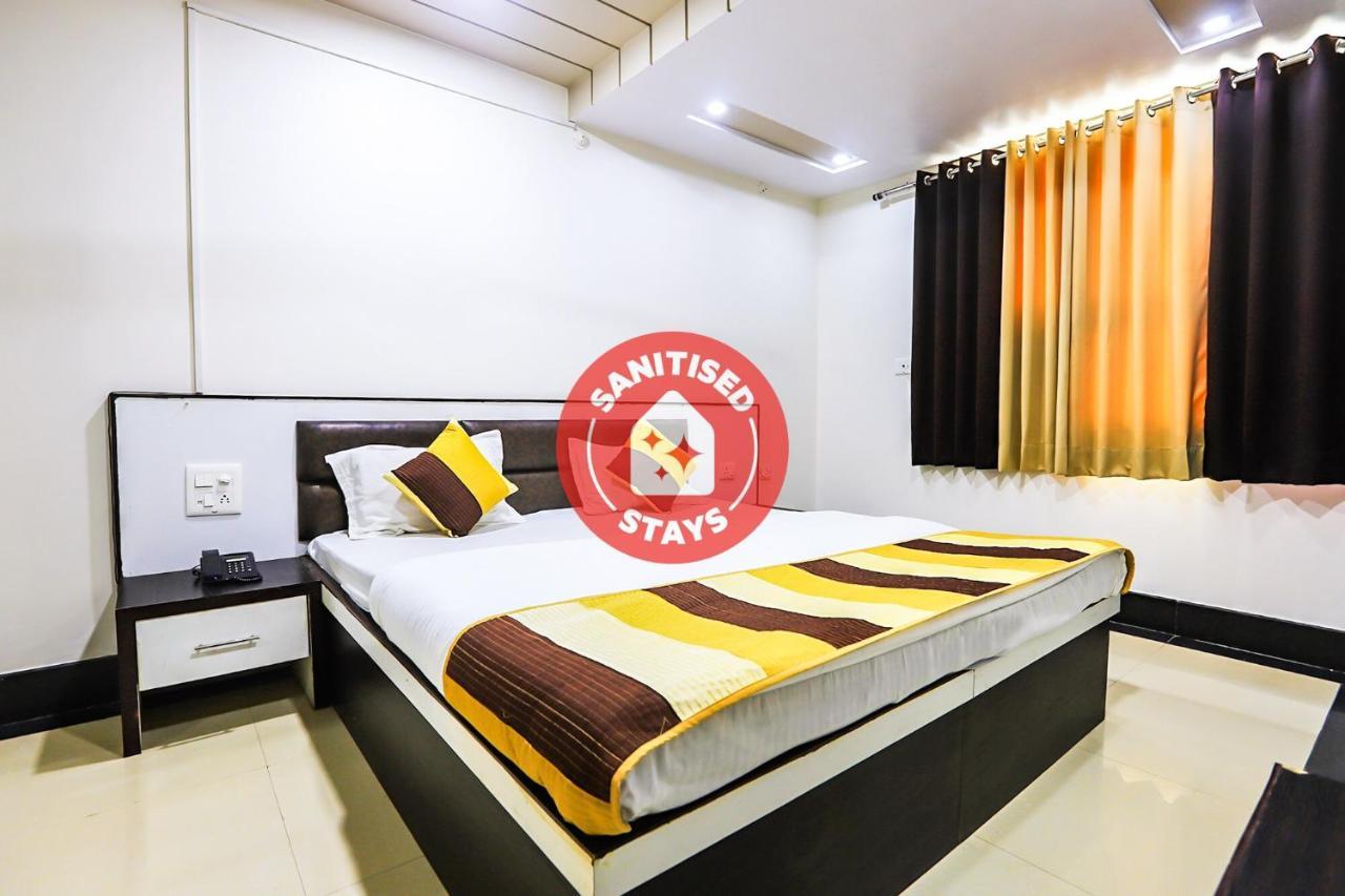Oyo 11840 Hotel Venus Ajmer Buitenkant foto